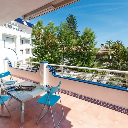 Delfin Apartment *